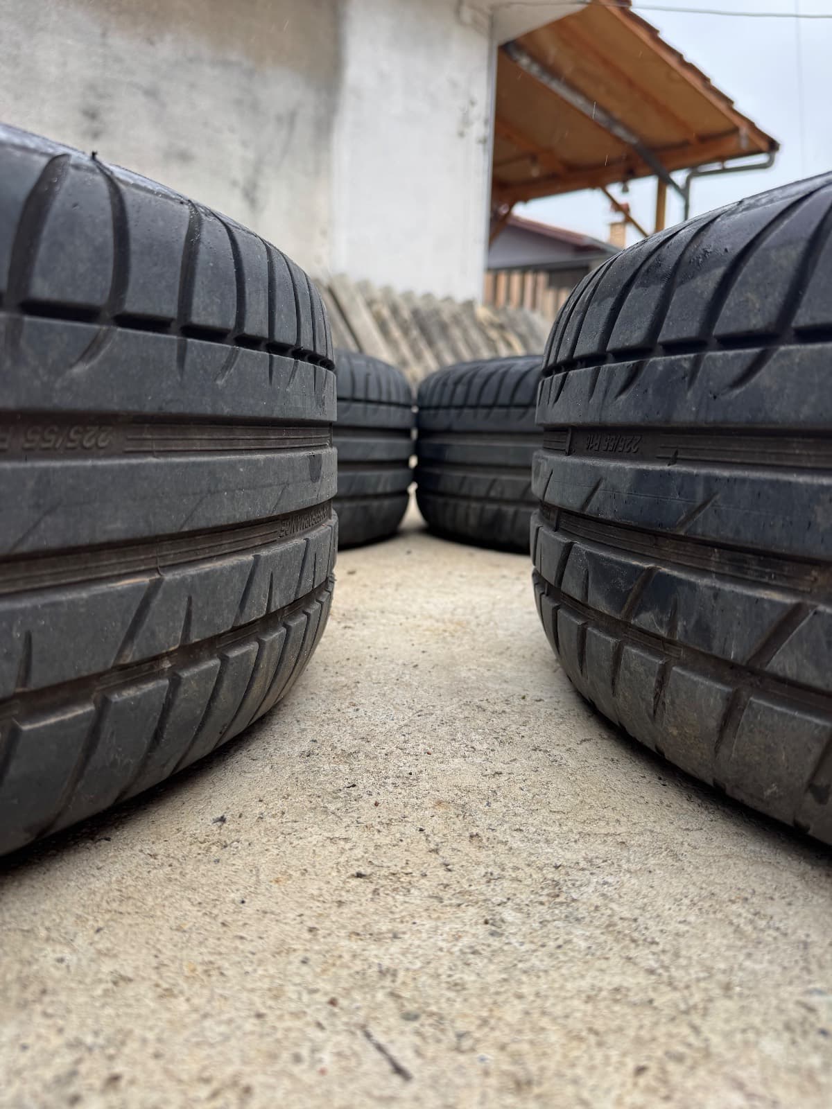 Гуми 225/55 R16 со џанти Mercedes — 1/5