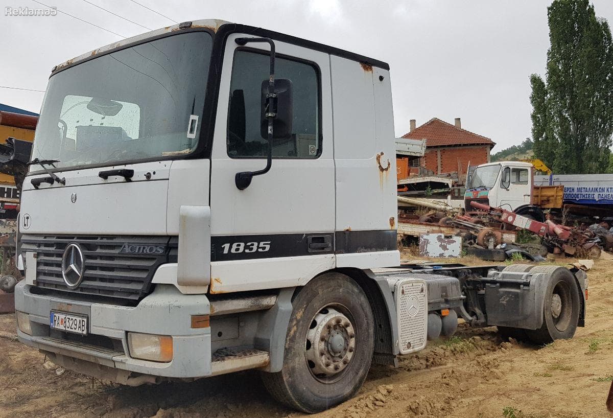 Mercedes Actros 18-40, 2002 — 1/3