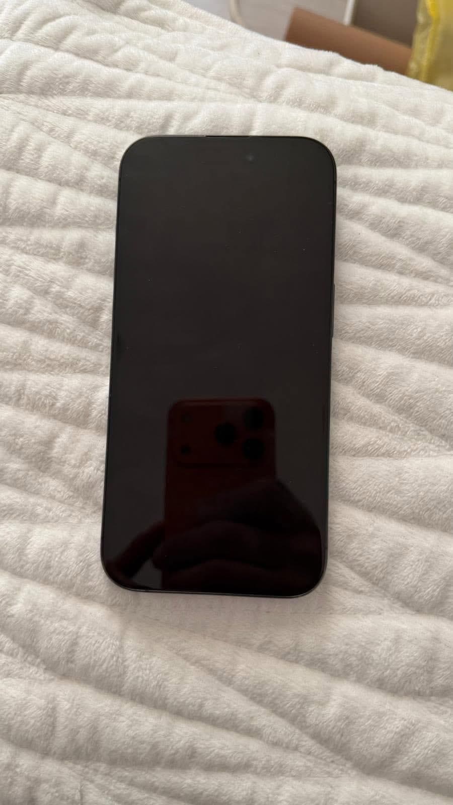 Apple iPhone 14 Pro — 1/4